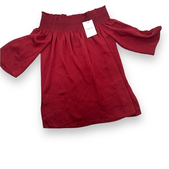 Theory Elistaire Off-the-Shoulder Silk Top - Picture 5 of 6